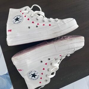 Chuck Taylor All Star Lift Platform Embroidered Hearts High Top